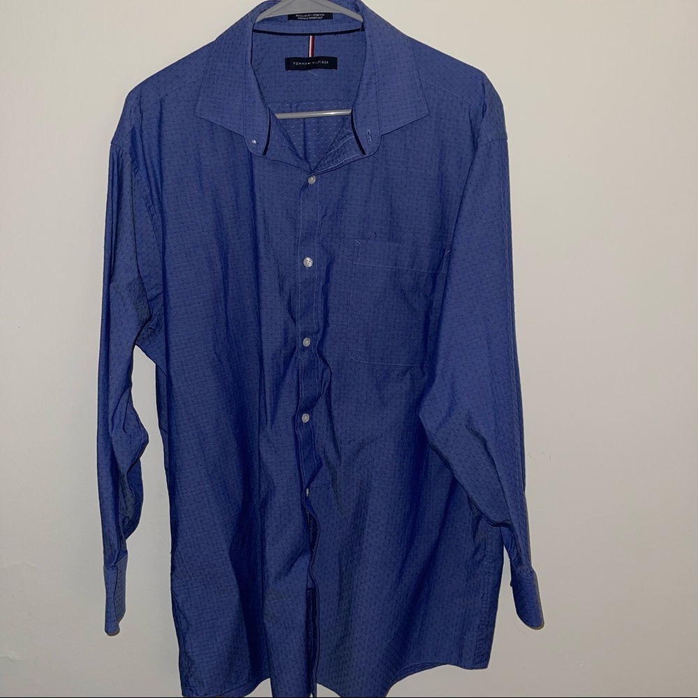 Men’s button down dress shirt